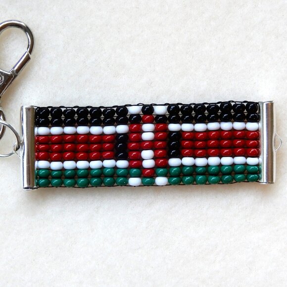 Kenya Kenyan flag bead keychain / bag charm, handmade, seed beads - Picture 4 of 5